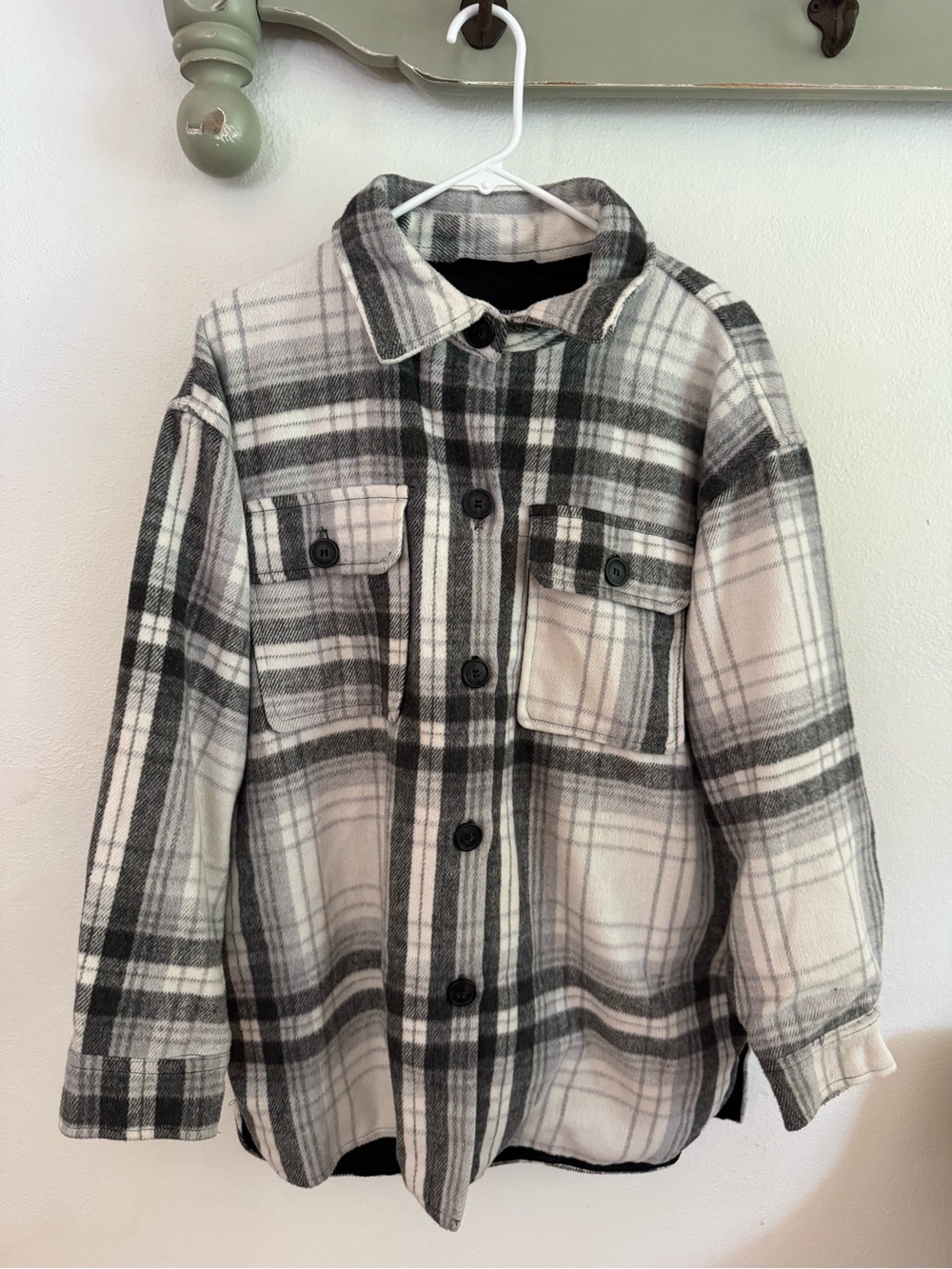 Woman’s Forever 21 Black & White Plaid Button-Down Shirt Jacket